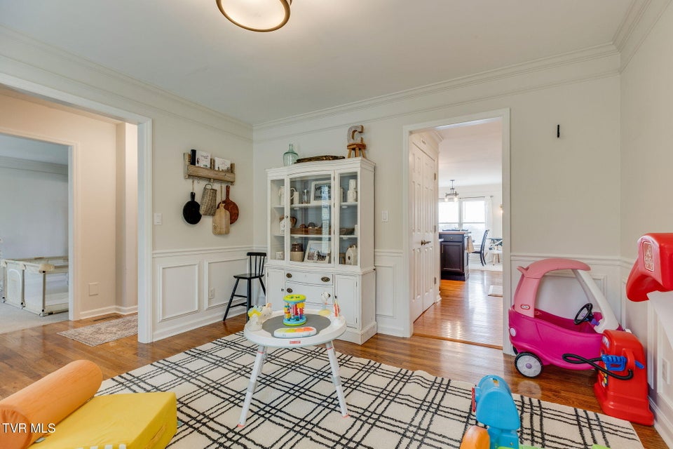 Photo #11: 4021 Lakota Place