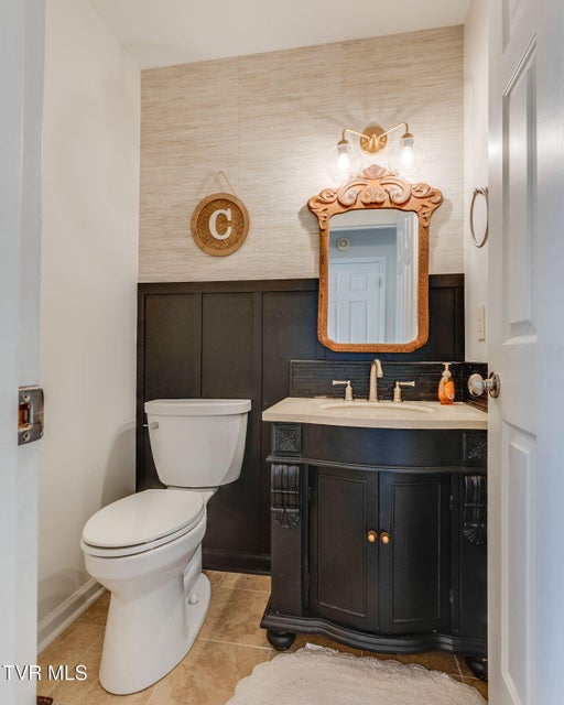 Photo #19: 4021 Lakota Place