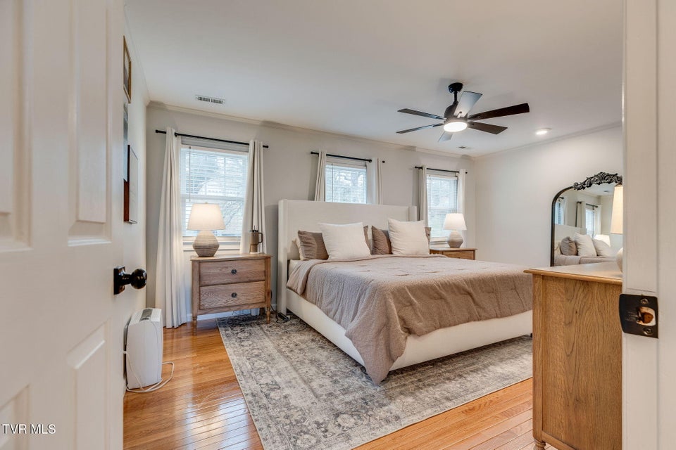 Photo #20: 4021 Lakota Place