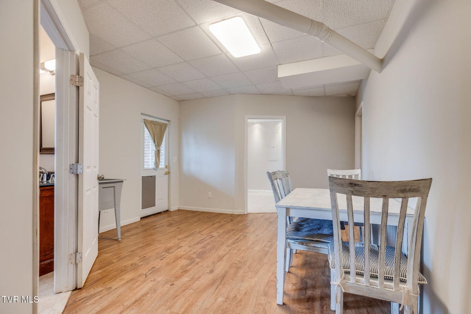 Photo #37: 4021 Lakota Place