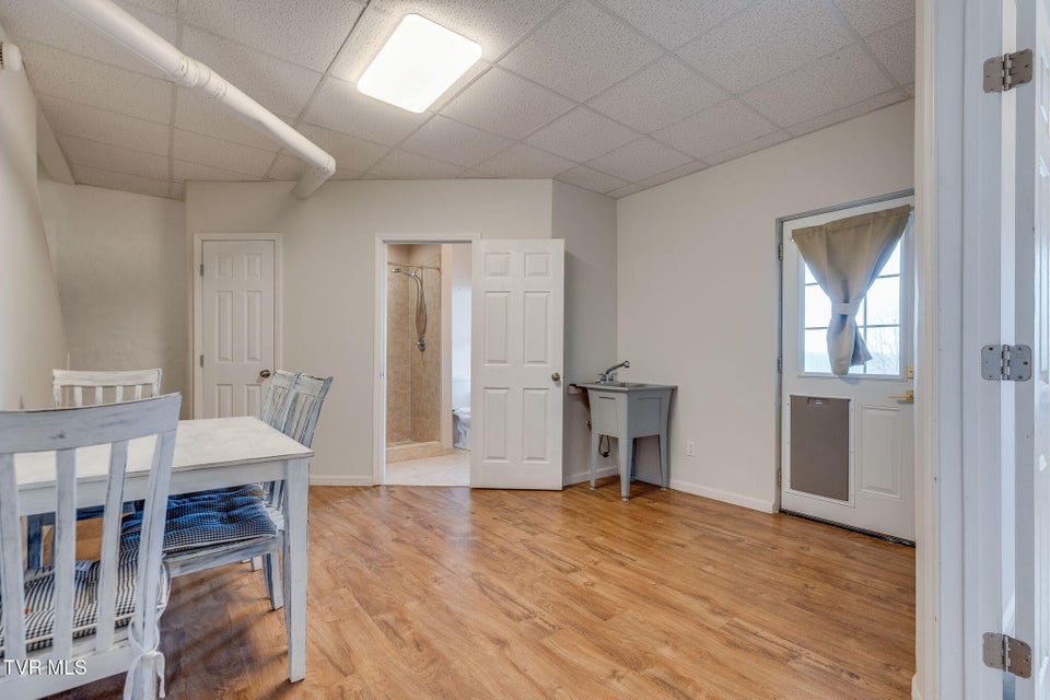 Photo #38: 4021 Lakota Place