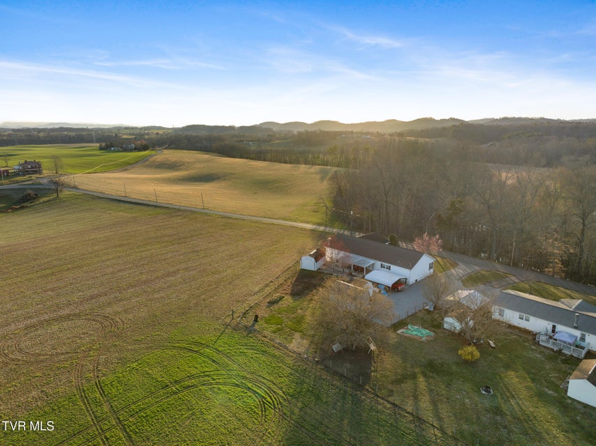 Photo #6: 350 Davy Crockett Road