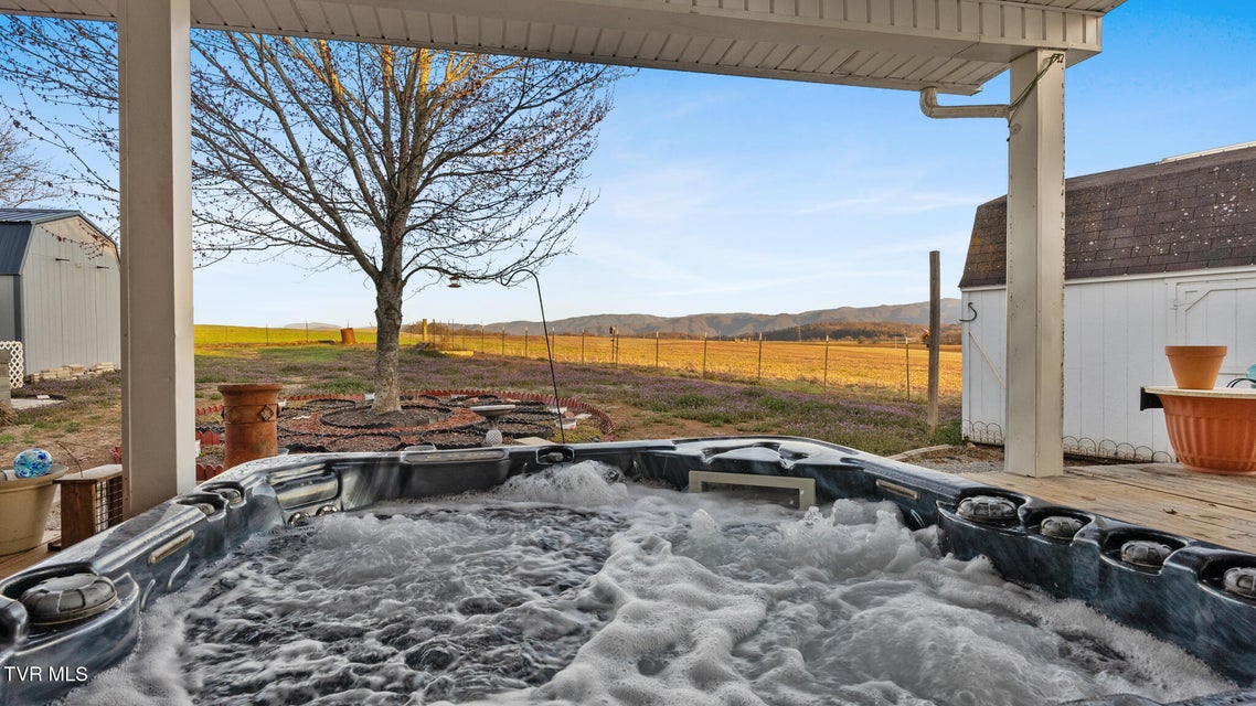 Photo #16: 350 Davy Crockett Road