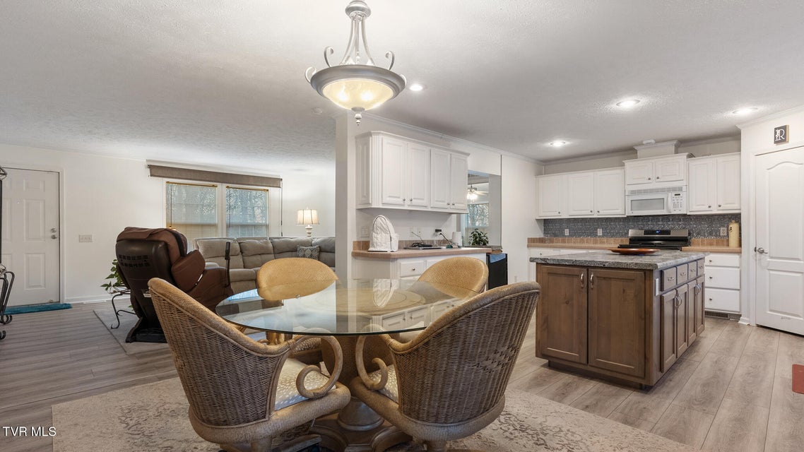 Photo #22: 350 Davy Crockett Road