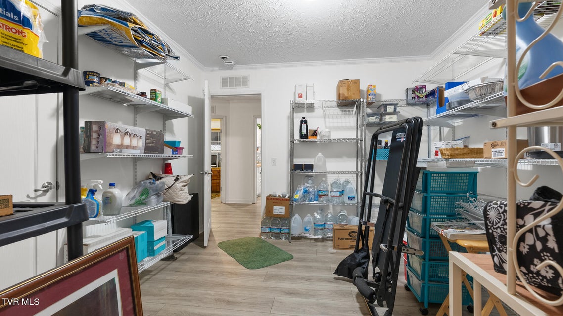 Photo #34: 350 Davy Crockett Road