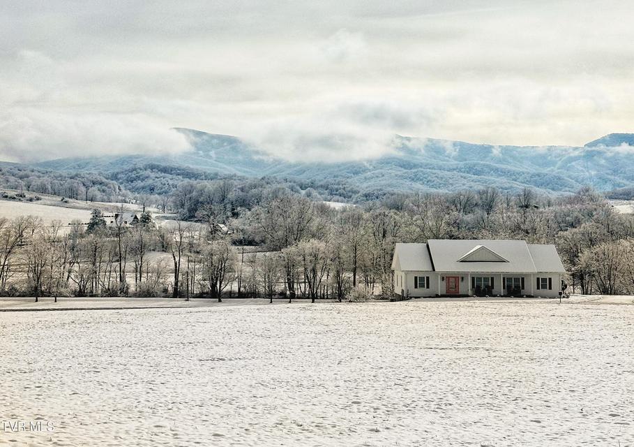 Photo #6: 182 St Johns Way