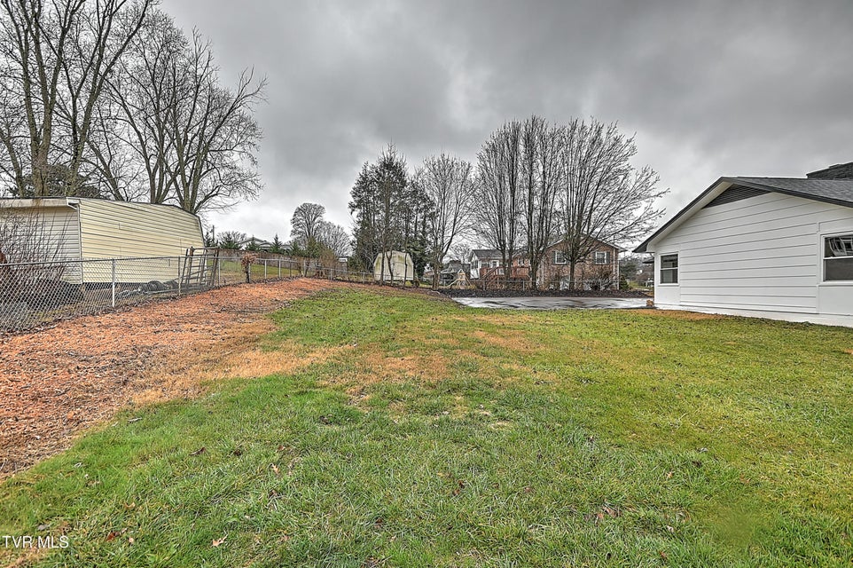 Photo #50: 405 Meadow Lane