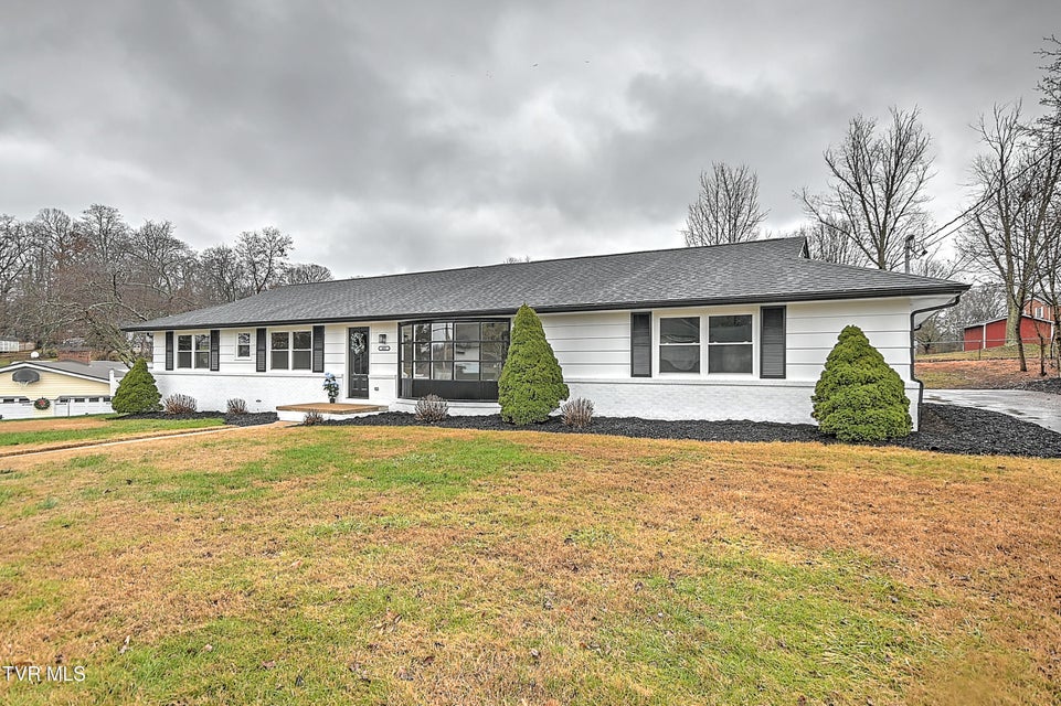 Photo #53: 405 Meadow Lane