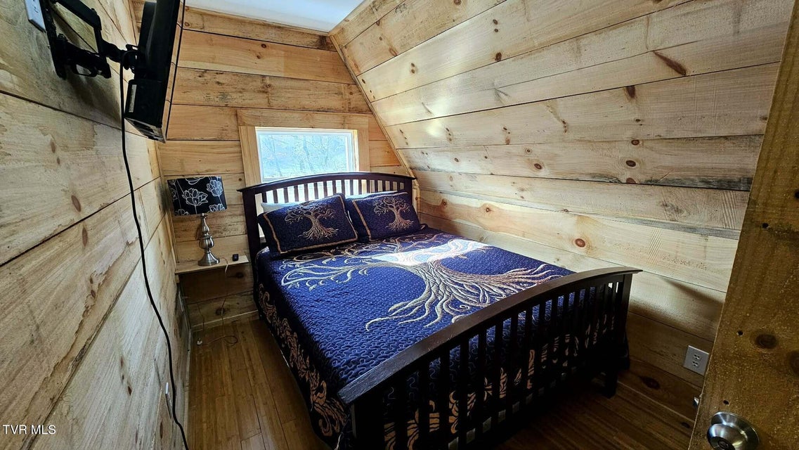 Photo #17: 290 Spyglass Drive