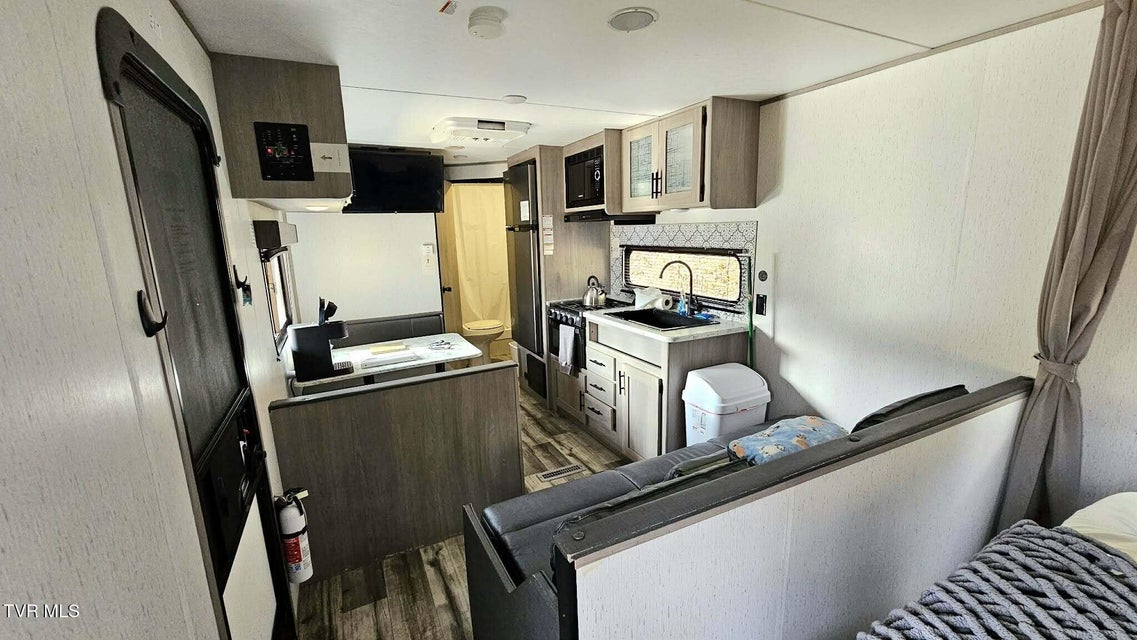 Photo #32: 290 Spyglass Drive