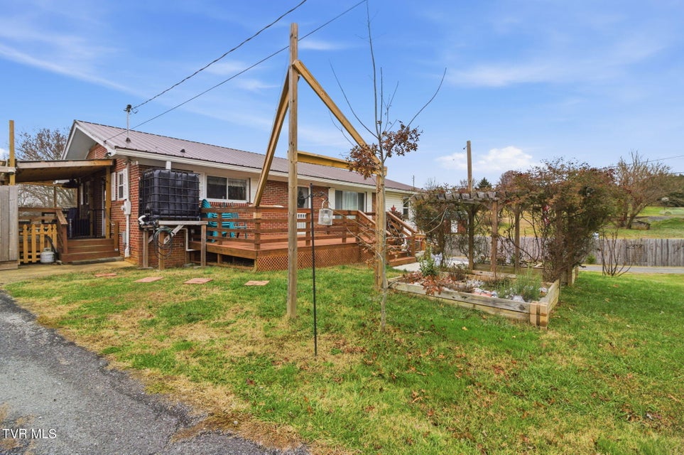 Photo #37: 30 Deerfoot Lane