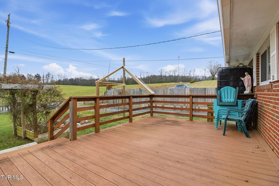 Photo #38: 30 Deerfoot Lane