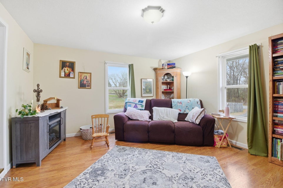 Photo #9: 30 Deerfoot Lane