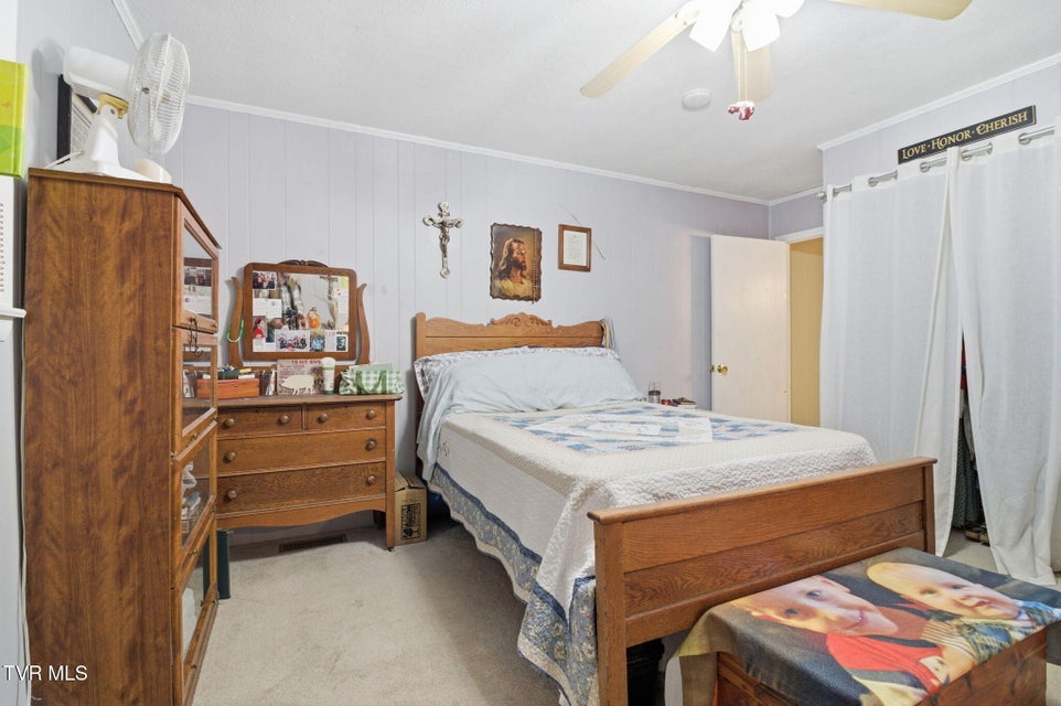 Photo #19: 30 Deerfoot Lane