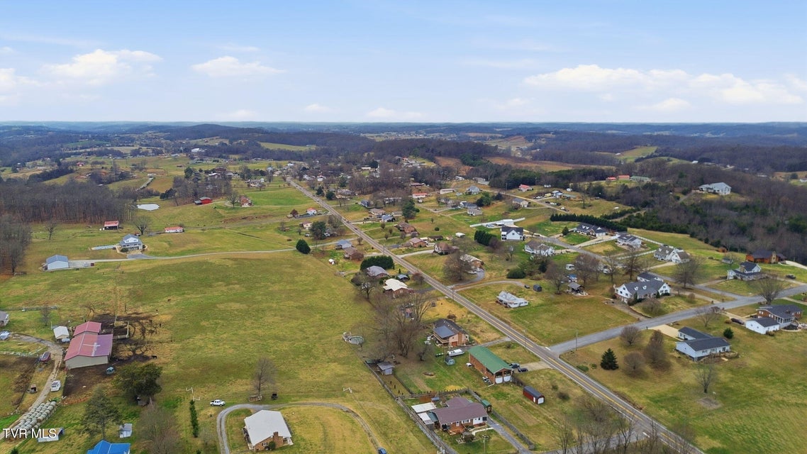 Photo #42: 30 Deerfoot Lane