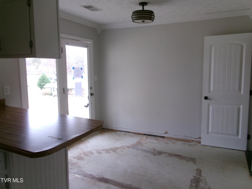 Photo #7: 107 Ripley Street