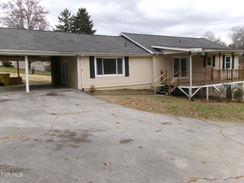 Photo #5: 107 Ripley Street