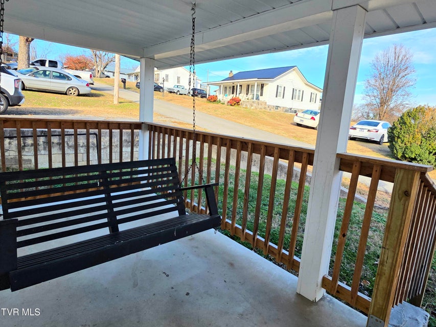 Photo #6: 213 Front Street