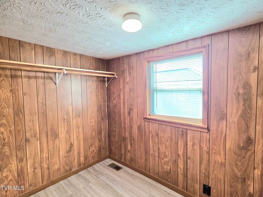 Photo #13: 213 Front Street