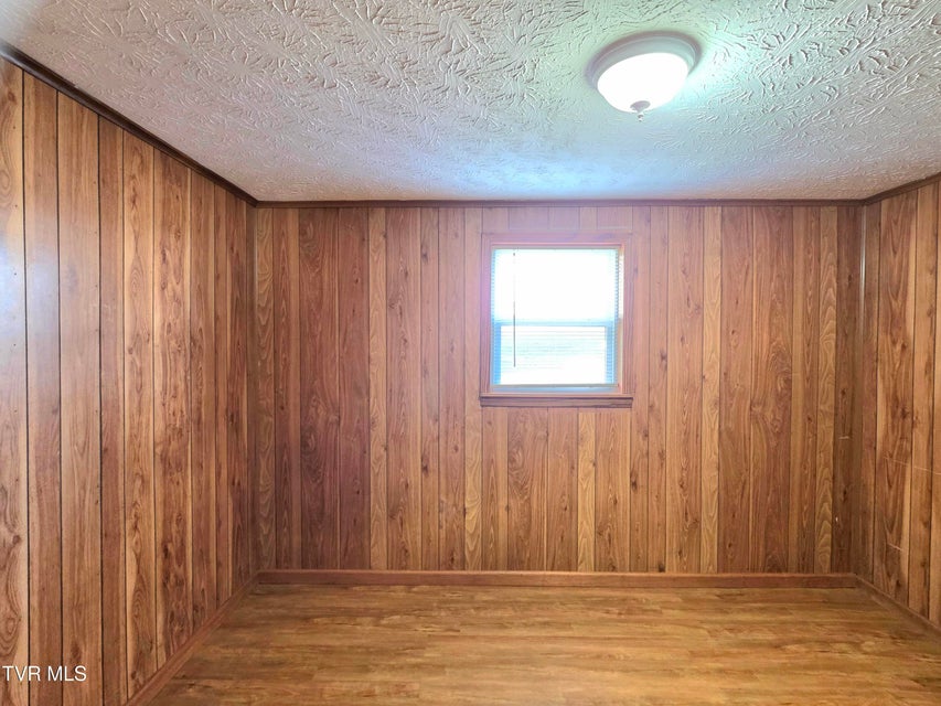 Photo #12: 213 Front Street