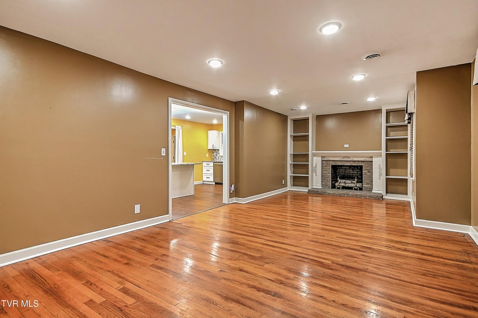 Photo #6: 110 Jackson Lane