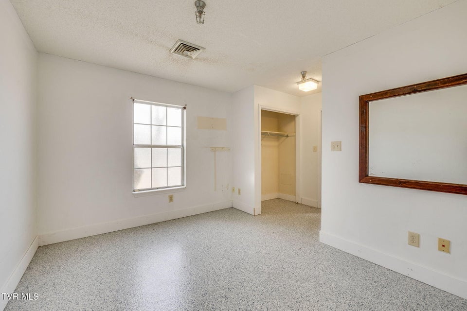 Photo #16: 1540 Highway 70 Bypass