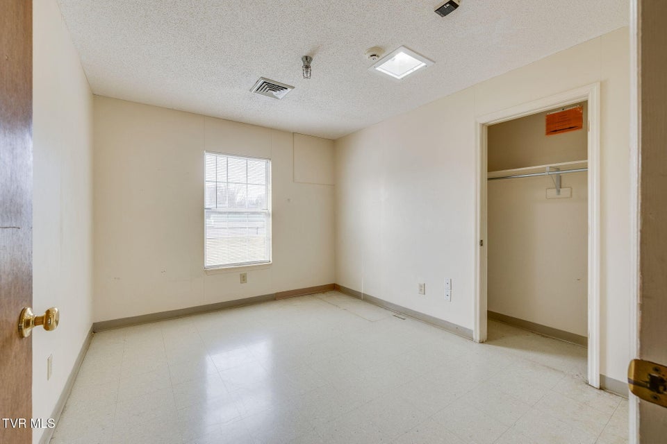 Photo #20: 1540 Highway 70 Bypass