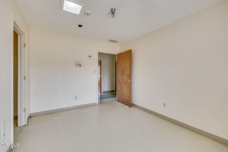 Photo #21: 1540 Highway 70 Bypass