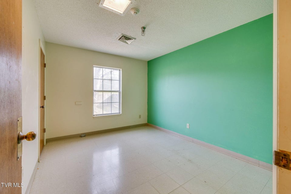 Photo #36: 1540 Highway 70 Bypass