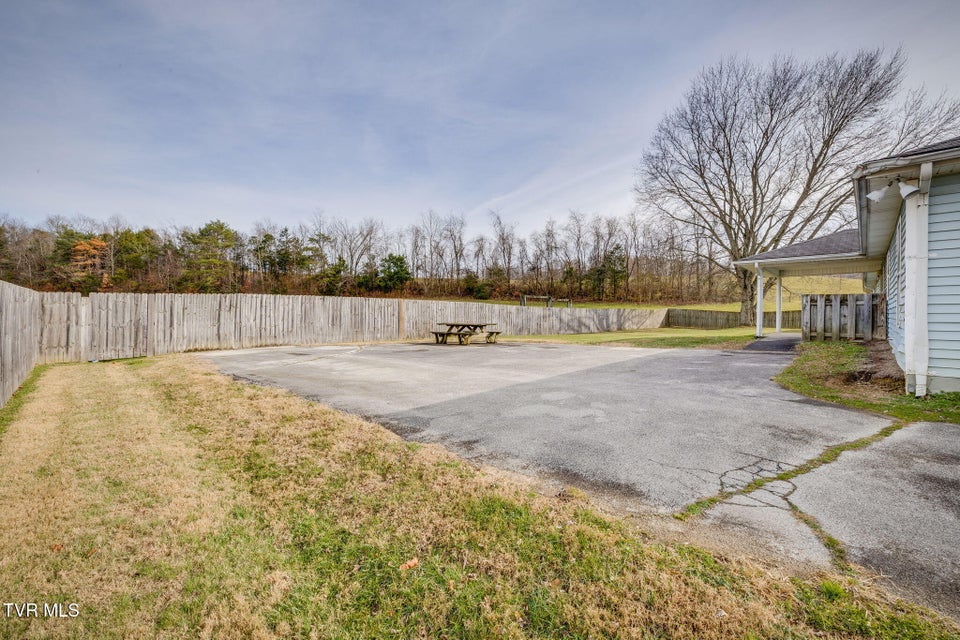 Photo #40: 1540 Highway 70 Bypass