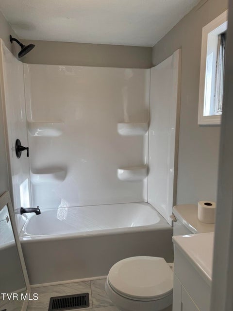 Photo #15: 130 Lewis Blevins Road