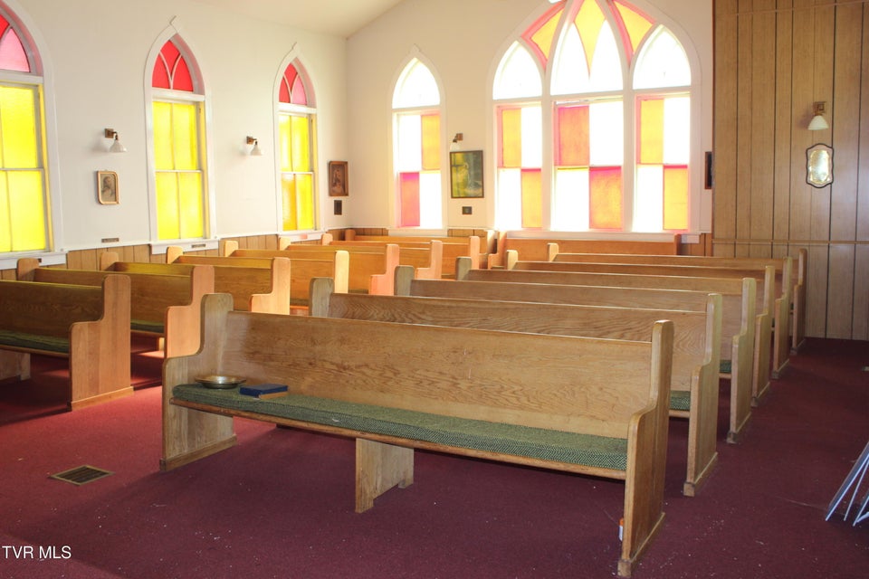 Photo #24: 817 Oakdale Street