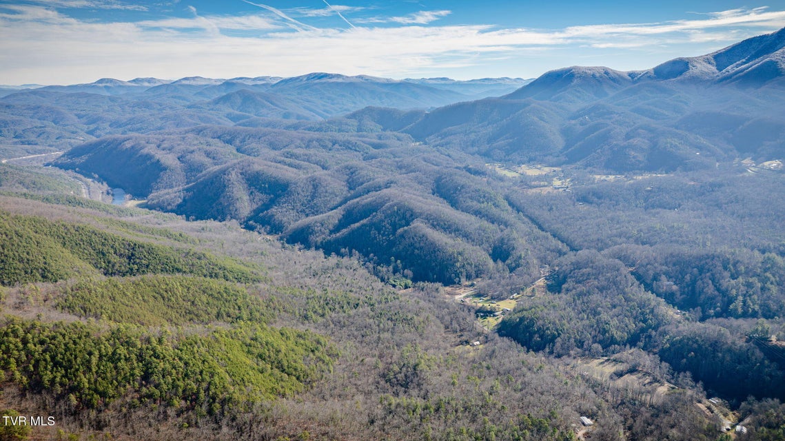 Photo #29: 4035 Lindsey Gap Road