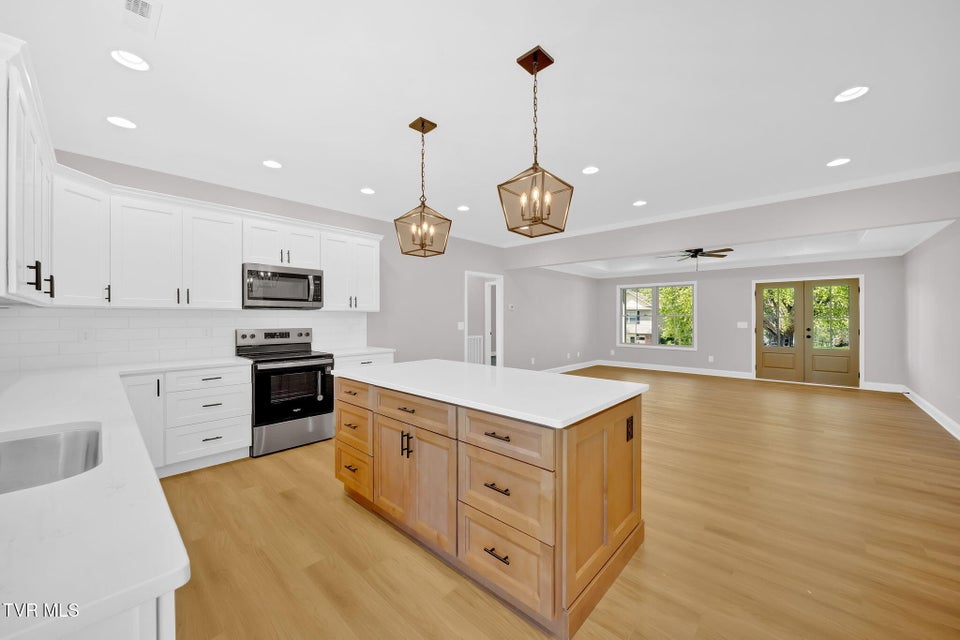 Photo #7: 610 Cherry Marie Drive