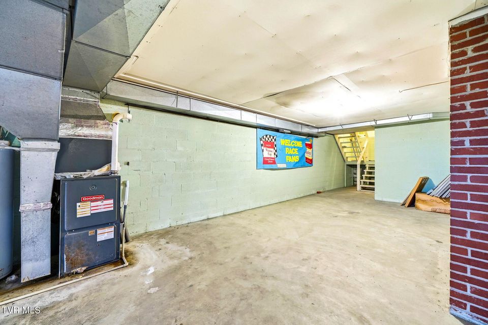 Photo #24: 748 Navaho Trail