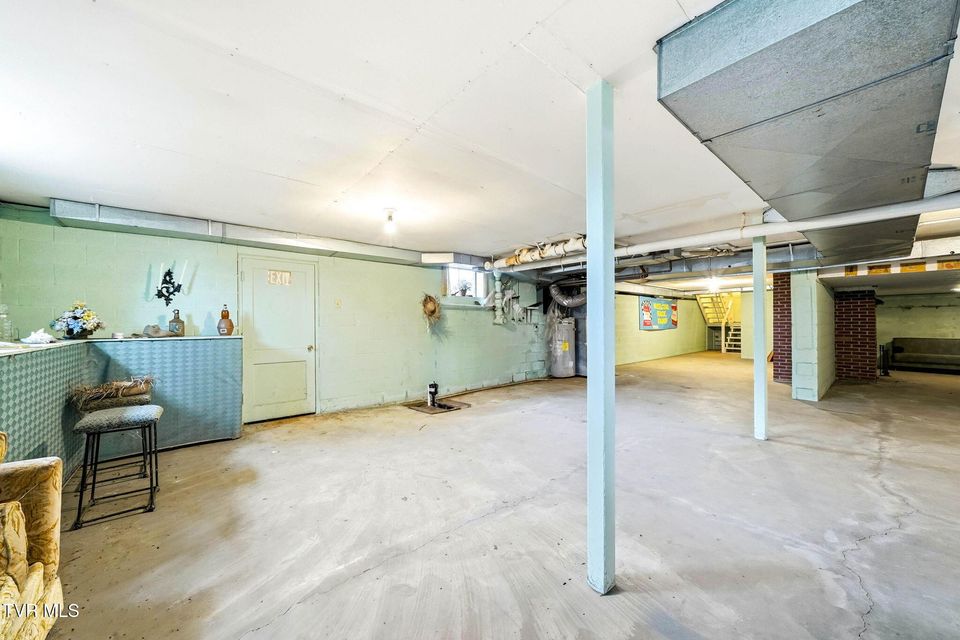 Photo #26: 748 Navaho Trail