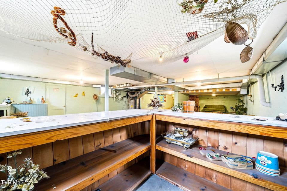 Photo #30: 748 Navaho Trail