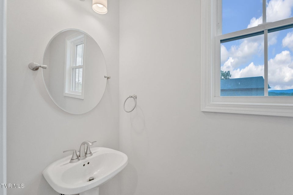 Photo #11: 622 Cherry Marie Drive