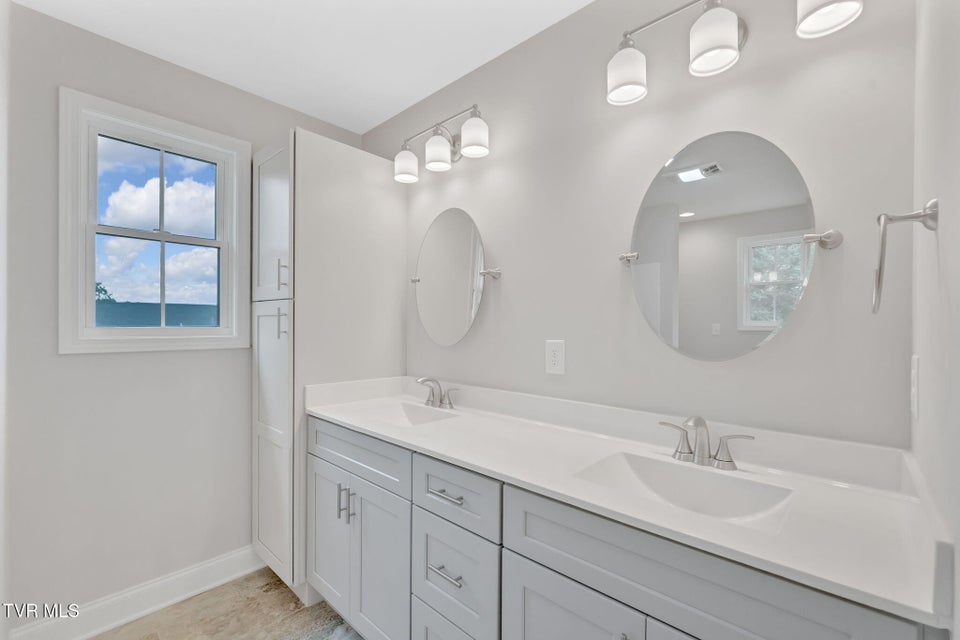 Photo #14: 622 Cherry Marie Drive