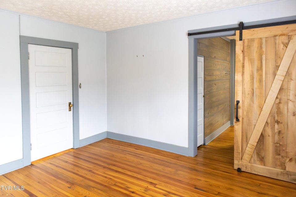 Photo #12: 136 Riverview Street