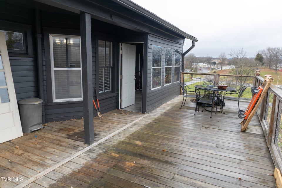 Photo #19: 136 Riverview Street