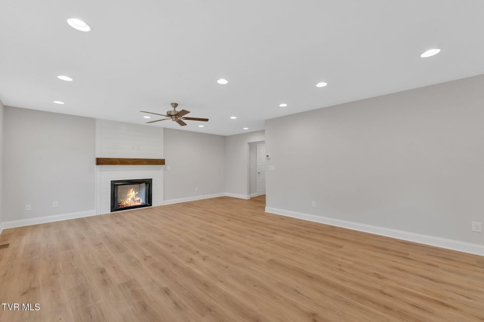 Photo #9: 614 Cherry Marie Drive