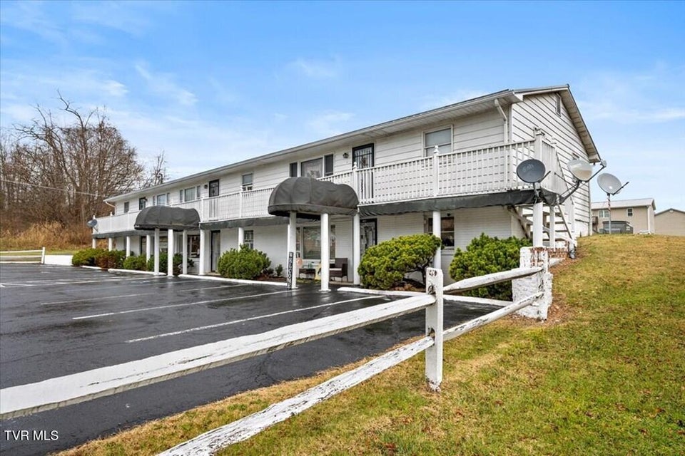 Photo #8: 33424 Bunker Hill Lane