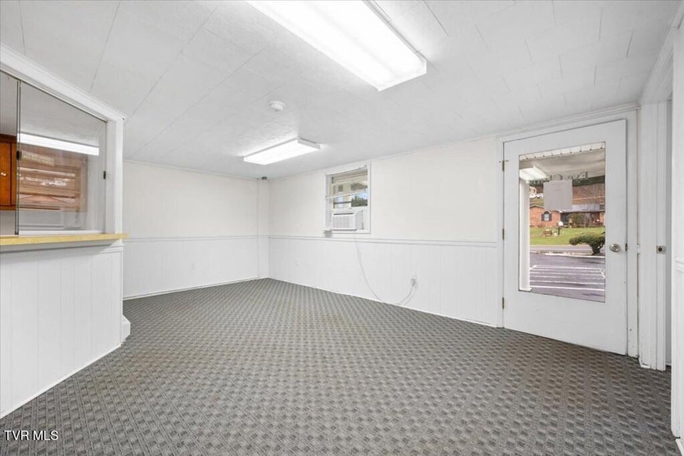 Photo #18: 33424 Bunker Hill Lane