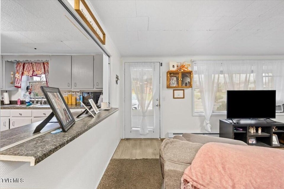 Photo #28: 33424 Bunker Hill Lane