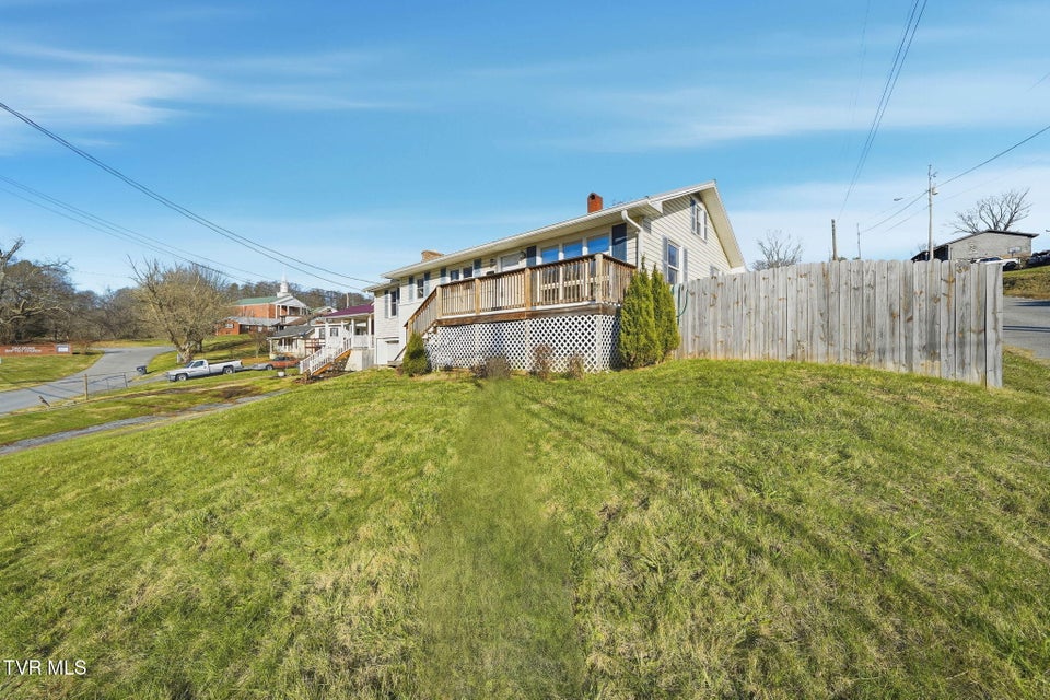 Photo #7: 200 Independence Avenue