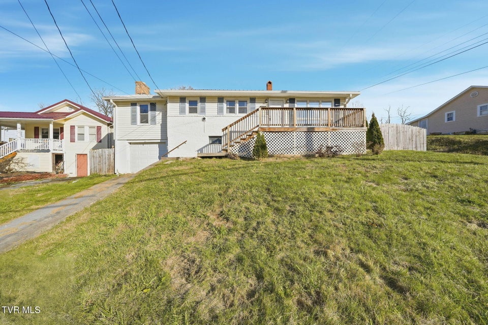 Photo #2: 200 Independence Avenue