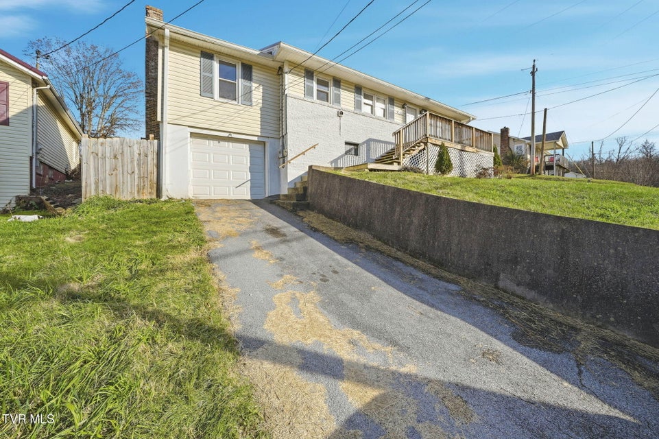 Photo #3: 200 Independence Avenue