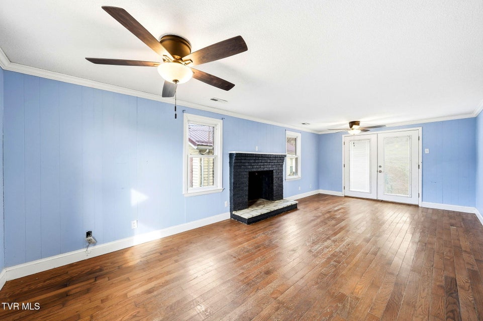 Photo #5: 200 Independence Avenue