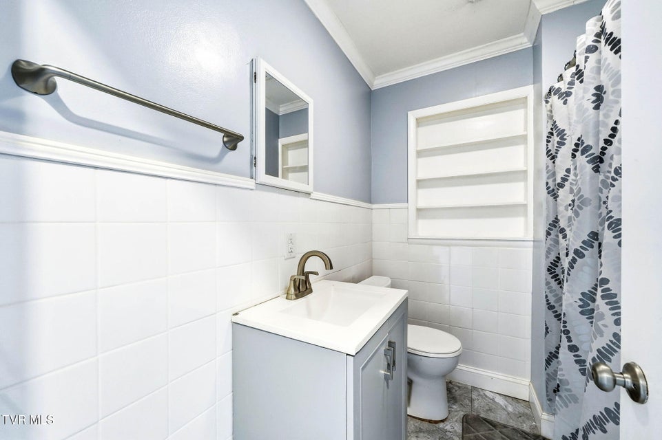 Photo #17: 200 Independence Avenue